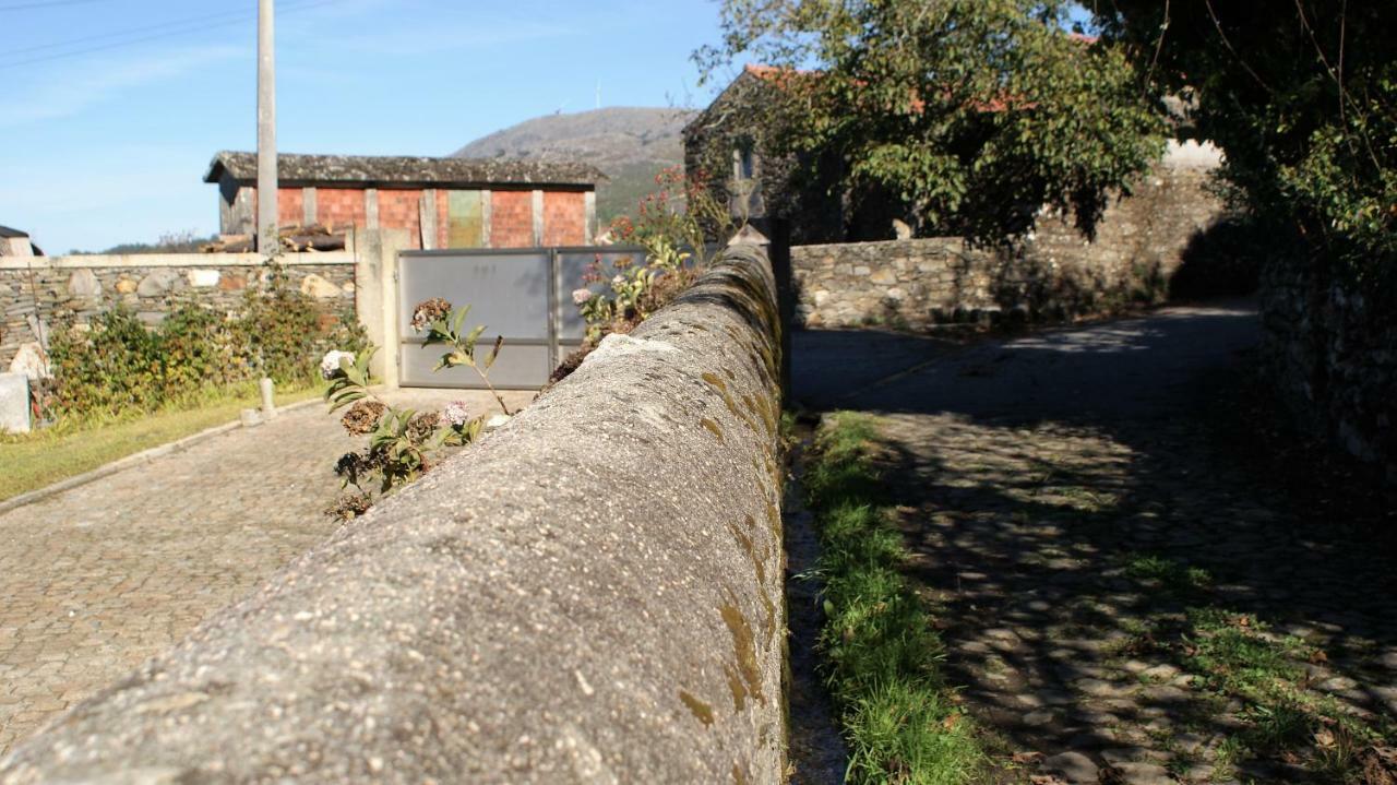 Montaria Serra De Arga Mountain House מראה חיצוני תמונה