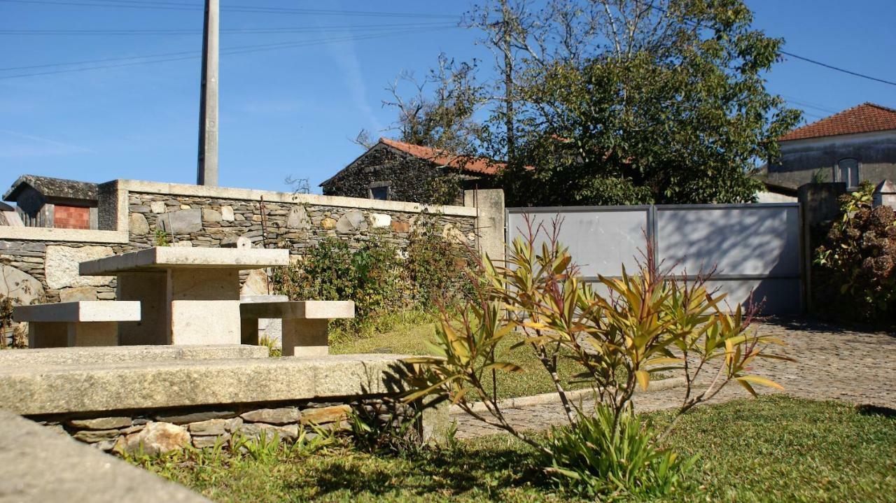 Montaria Serra De Arga Mountain House מראה חיצוני תמונה